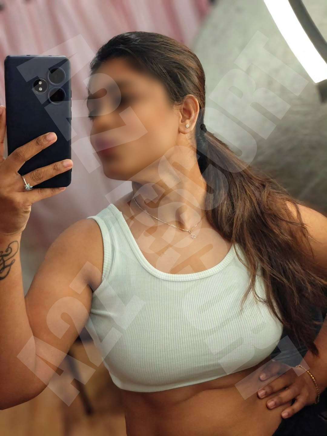 call girls in Tapovan with stunning companions, playful brunette Call Girl in Tapovan enjoying the outdoors